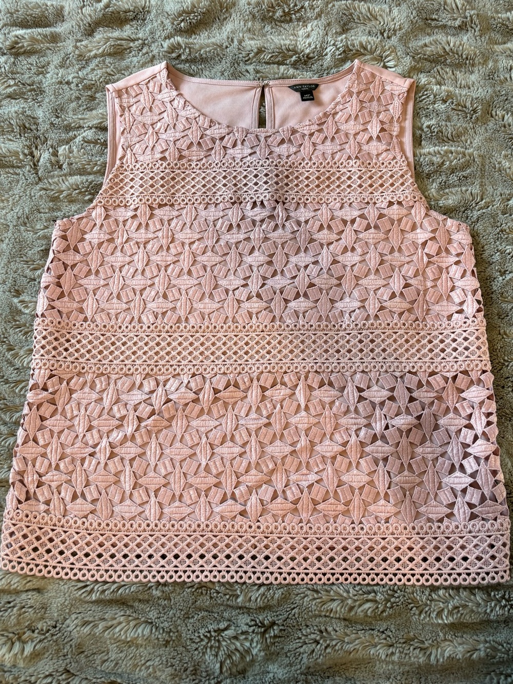 Ann Taylor Floral Lace Sleeveless Tank